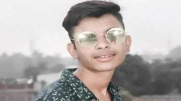 Ganeshotsav के भंडारे में घूरने पर विवाद, 12वीं के छात्र पर टूट पड़े 8 लोग, चाकू मारकर हत्या