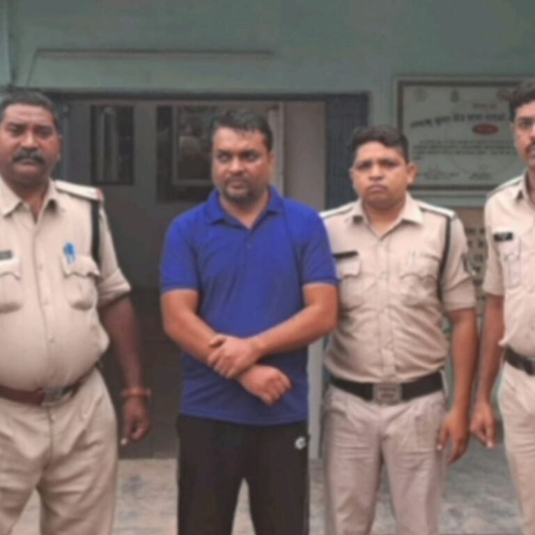 कोरबा में दोस्त की पत्नी से अवैध संबंध में हत्या:पहले शराब पी, फिर 15-20 बार चाकू से वार कर मार डाला, आरोपी गिरफ्तार