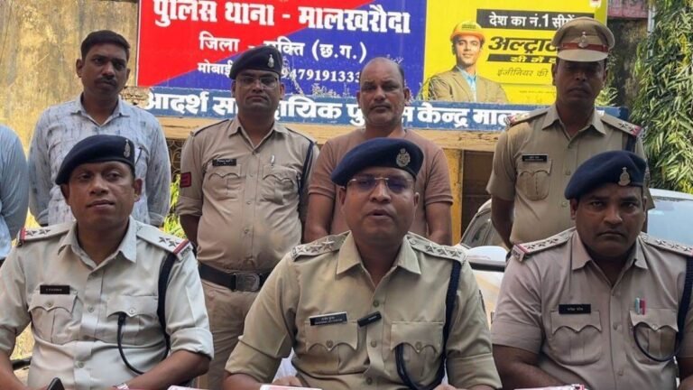 SBI Fake Branch: छत्तीसगढ़ के छपोरा में एसबीआई की फर्जी ब्रांच खोलकर ठगी करने वाला मास्टर माइंड गिरफ्तार