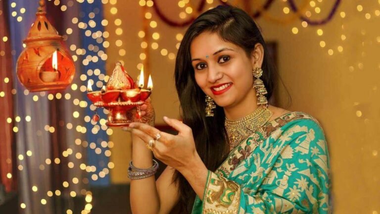 दीवाली में घर कैसे सजाएं, इनडोर प्लांट्स से लेकर डिजाइनिंग मोमबत्तियां इन 20 चीजों से दें आकर्षक लुक
