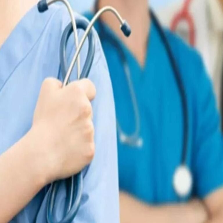 छत्तीसगढ़ के 8 अस्पतालों का आयुष्मान लाइसेंस रद्द:पैकेज में अनियमितता, रायपुर के सिटी 24 समेत कई अस्पतालों पर हुई कार्रवाई
