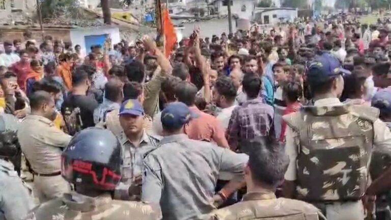 छिंदवाड़ा में गणेश प्रतिमा खंडित करने पर बवाल, जुन्नारदेव में 5 थानों की पुलिस तैनात