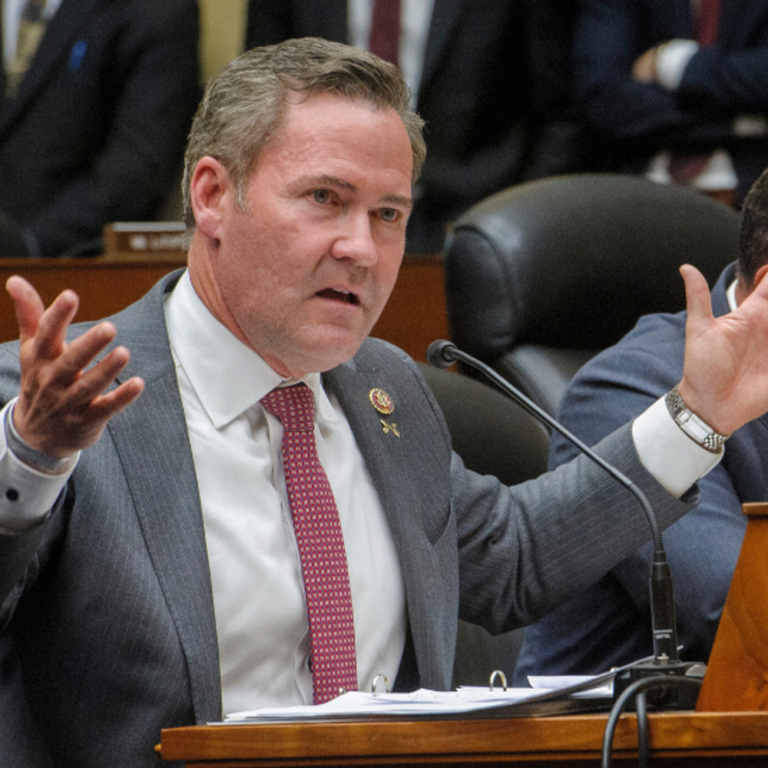 ट्रम्प ने माइक वॉल्ट्ज को NSA बनाया:चीन विरोधी हैं, भारत से दोस्ती रखने के हिमायती; पिछली बार ट्रम्प ने 4 NSA बदले थे