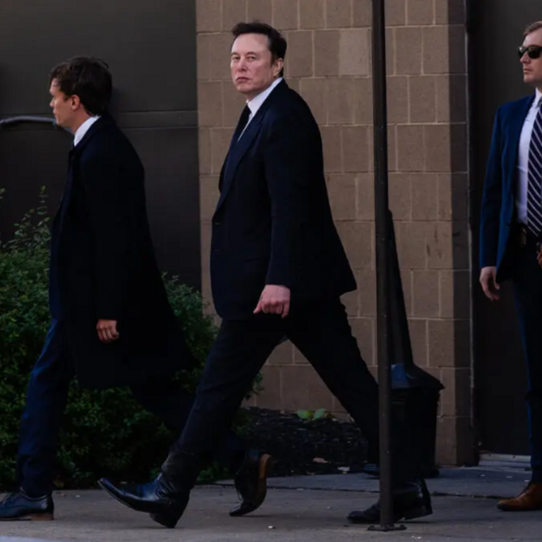 दावा- ईरानी राजदूत से मिले इलॉन मस्क:ट्रम्प की तरफ से की बात, डिप्लोमैट ने टेस्ला चीफ से कहा- ईरान में बिजनेस करने आएं