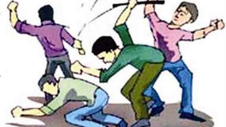 बरात के साथ घुस रहे थे युवक, रोकने पर दुल्हन के भाई की पिटाई