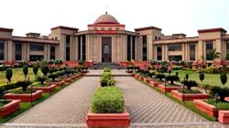 डीएड और बीएड विवाद: हाई कोर्ट ने सरकार को लगाई फटकार, सात दिन में नई चयन सूची जमा करने का दिया अंतिम मौका