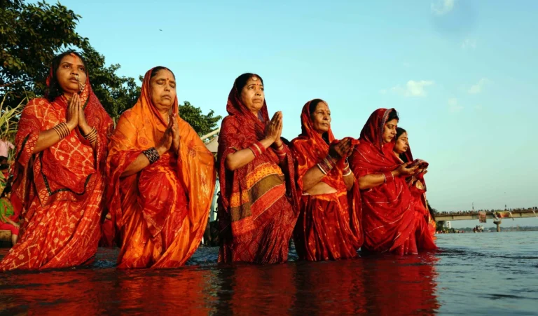Chhath Puja 2024: छठ का व्रत पहली बार रखने जा रहे हैं, तो इन 5 बातों का रखें ध्यान