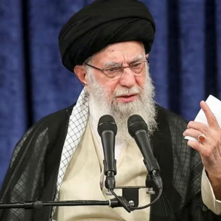 ईरान ने इजराइल पर पलटवार की धमकी दी:खामनेई बोले- करारा जवाब देंगे; अमेरिका बोला – ईरान ने हमला किया तो इजराइल को रोक नहीं पाएंगे