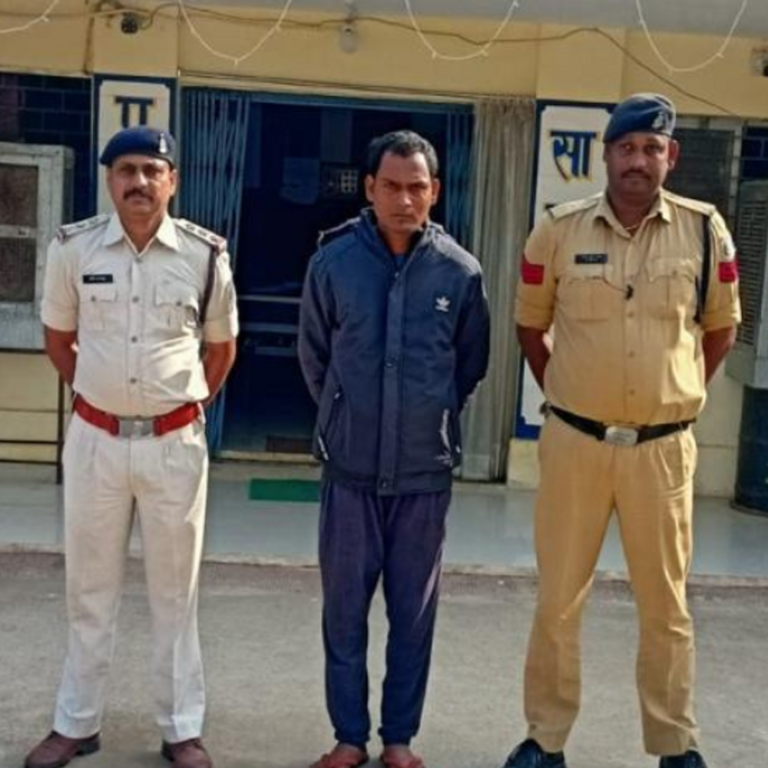 जेठ से बात करने पर पत्नी की हत्या:पति काम से लौटा तो बड़े भाई से बात कर रही थी; कमरे में बुलाकर घोंटा गला