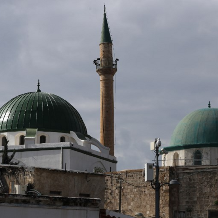 इजराइल में मस्जिदों से स्पीकर हटाए जाएंगे:पुलिस को स्पीकर जब्त करने का आदेश; विरोधी बोले– इस फैसले से दंगे फैल सकते हैं