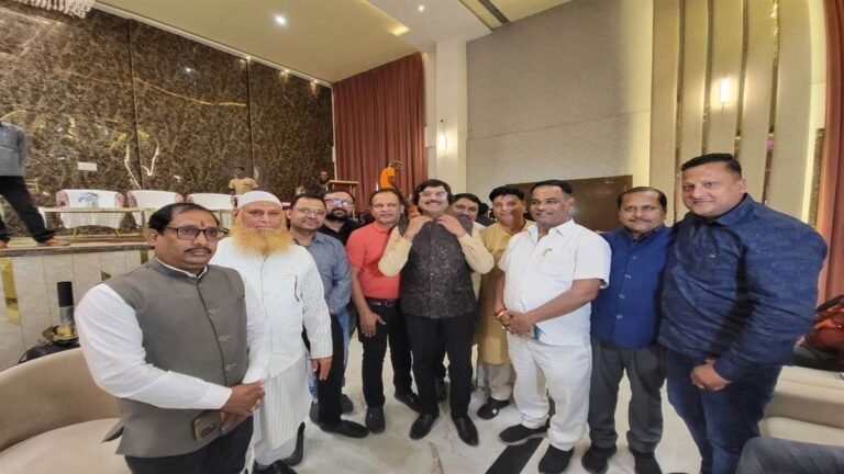 शासन सिखा रही भ्रष्टाचार, सीसीटीवी कैमरे का एक्सेस निजता का हनन