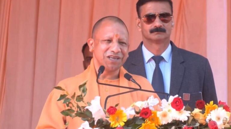 ‘500 साल जो पहले बाबर ने किया, आज वहीं संभल और बांग्लादेश में हो रहा…’, योगी आदित्यनाथ का बड़ा बयान