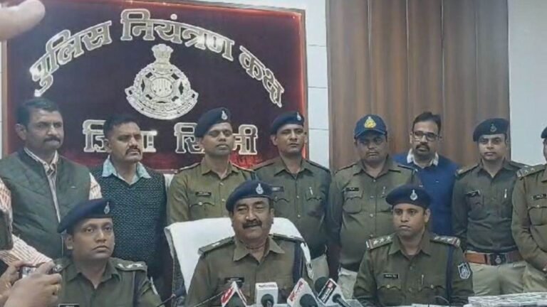 चोरी के गहनों से खेलते थे जुआ, कैश से पूरे करते थे मंहगे शौक, दो शातिर बदमाश गिरफ्तार