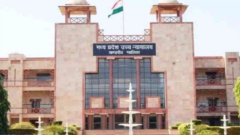 8 महीने से 23 साल के बेटे को खोज रहा पिता, कोर्ट की फटकार के बाद पुलिस ने एक शव खोदकर निकाला; पढ़ें पूरा मामला