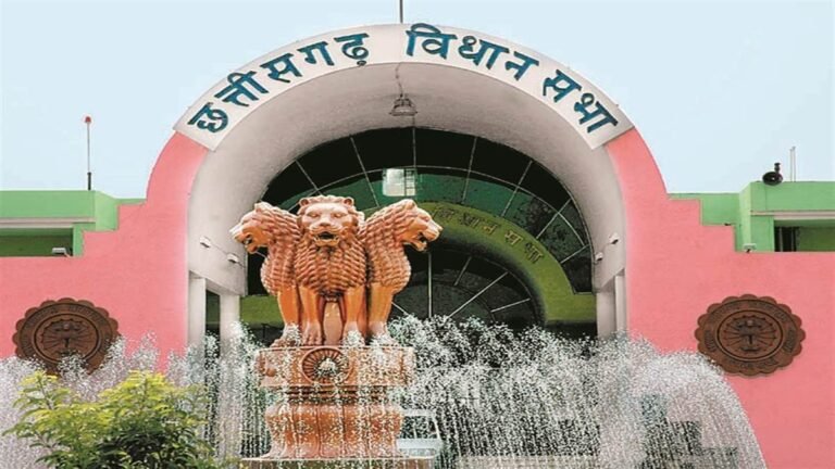 छत्तीसगढ़ विधानसभा में आज से शीतकालीन सत्र की शुरुआत, मनपसंद शराब एप का मुद्दा उठाएगी कांग्रेस