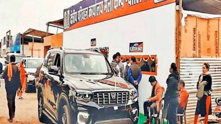 Gwalior Mela: छूट मिलने से पहले एसेसरीज-वारंटी में डीलर्स उलझा रहे वाहनों की बुकिंग