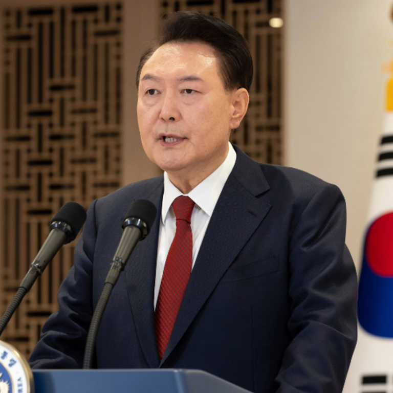 साउथ कोरियाई प्रेसिडेंट बोले- मार्शल लॉ कानूनी फैसला था:लोकतंत्र बचाने के लिए संसद में सैनिक भेजे, इमरजेंसी लगाई; यह विद्रोह नहीं