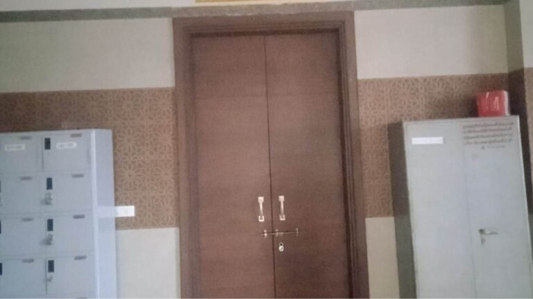 महाकाल मंदिर अन्नक्षेत्र में हादसा… आलू छीलने की मशीन में फंसा दुपट्टा, महिला कर्मचारी की मौत