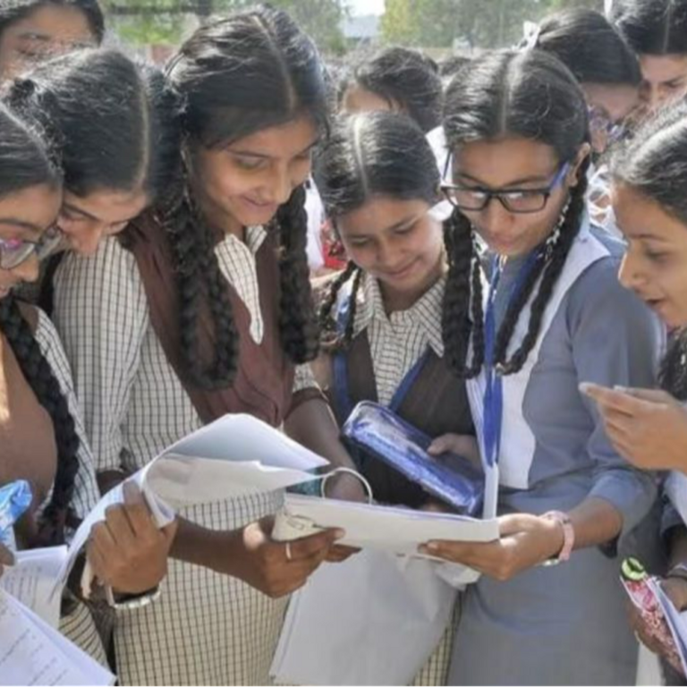 छत्‍तीसगढ़ बोर्ड परीक्षाओं का टाइम टेबल जारी:12वीं के एग्‍जाम 1 मार्च से, 10वीं के 3 मार्च से शुरू होंगे