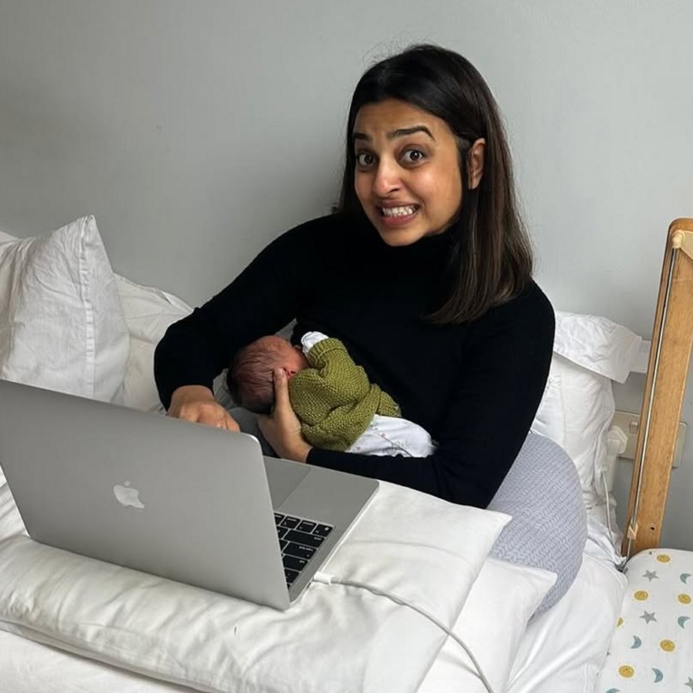 शादी के 12 साल बाद मां बनीं बदलापुर फेम राधिका:बेबी को ब्रेस्टफीडिंग कराते हुए फोटो की शेयर; फैंसे बोले- बधाई हो