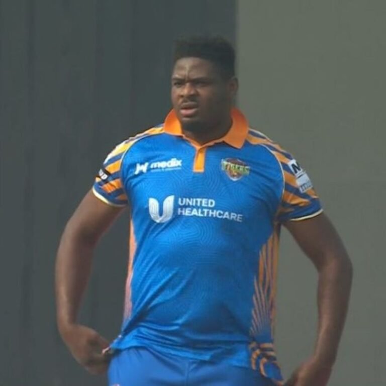 बांग्लादेश प्रीमियर लीग में एक बॉल पर 15 रन बने:खुलना टाईगर्स के बॉलर ने 3 नो और 2 वाइड डाली; बैटर ने 2 बाउंड्री मारे