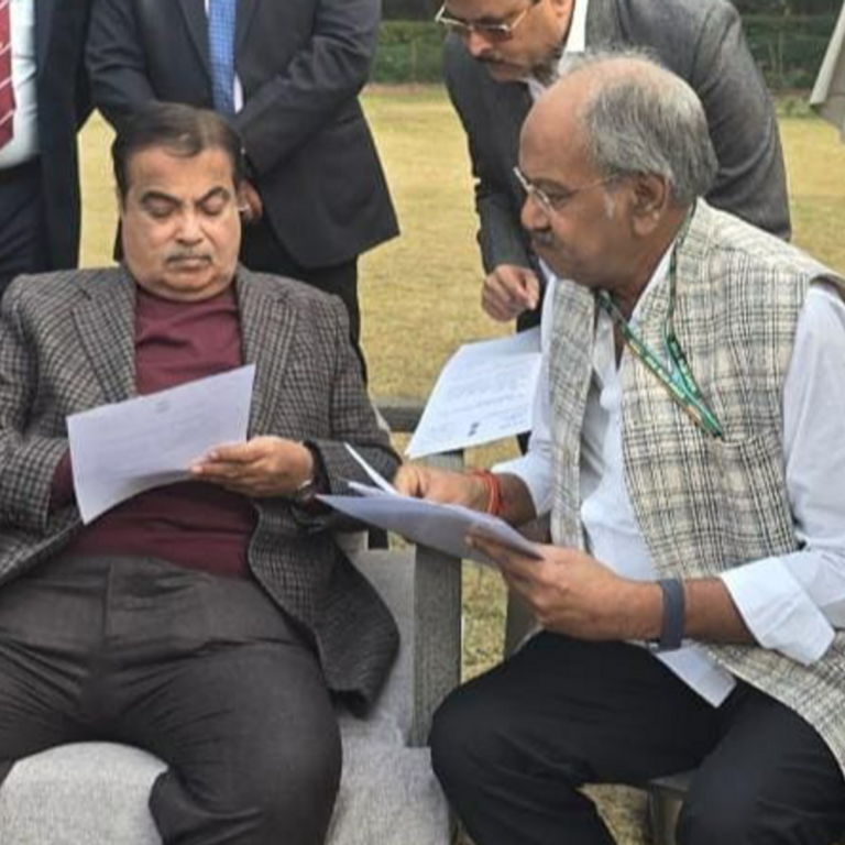 कुम्हारी टोल प्लाजा जल्द हो सकता है बंद:विरोध के बाद सांसद अग्रवाल ने केन्द्रीय गृहमंत्री को टोल बंद कराने सौंपा ज्ञापन