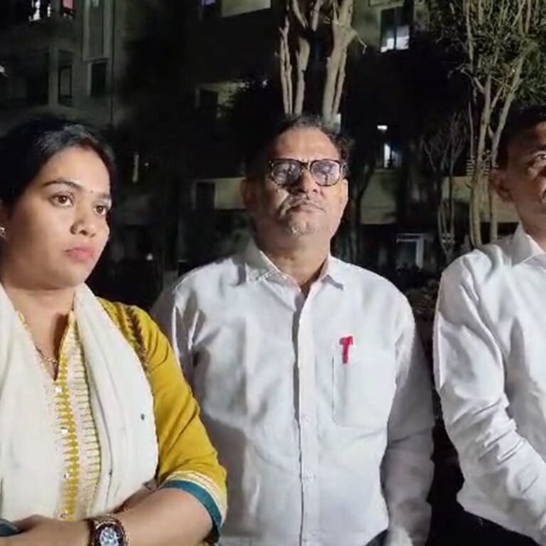 प्रोफेसर-हमला केस…भिलाई के 2 TI पर होगी FIR:आरोपी की पत्नी संग बिना महिला-अधिकारी निजी कार में 21 घंटे सफर; 15 घंटे थाने में बैठाया