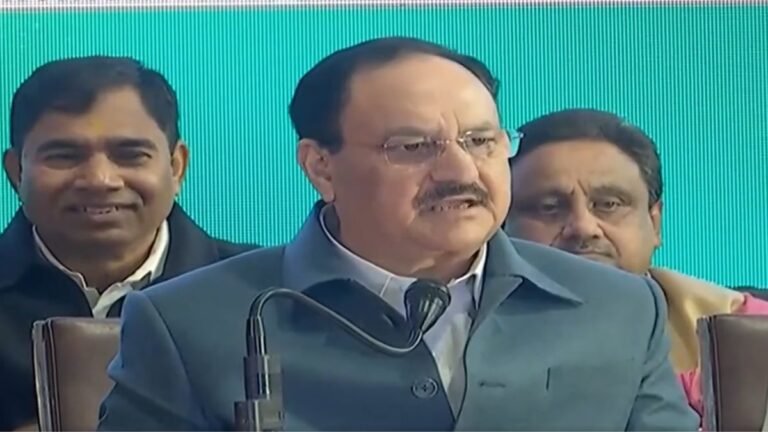 Delhi Assembly Election: दिल्ली में BJP की सरकार बनी, तो महिलाओं को हर महीने 2500 रुपये व सिलेंडर पर 500 रुपये सब्सिडी