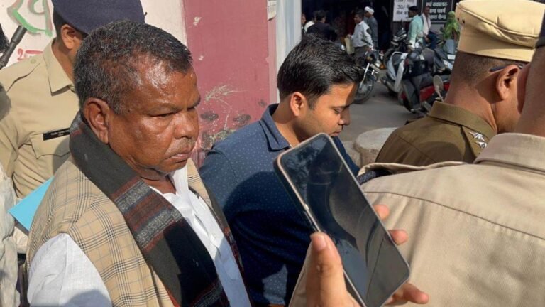 CG News: पूर्व मंत्री कवासी लखमा को 14 दिन की जेल, शराब घोटाले में ED कर रही पूछताछ