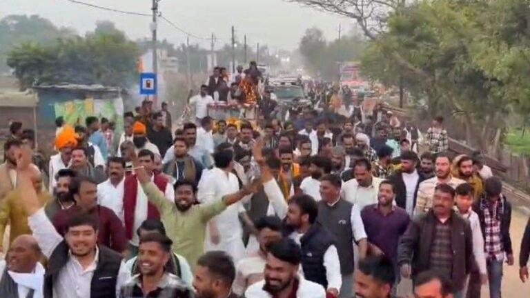 जहां पर तेरा राज चले, वहां से तुझे उठवा लेंगे… BJP जिलाध्यक्ष के स्वागत में बजे गाने पर डांस, देनी पड़ी सफाई