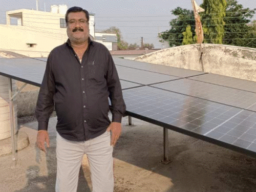 सूर्य से घर पर बिजली बनाओ…हर साल 16 हजार बचाओ:3KW सोलर-पैनल से बनेगी 360 यूनिट इलेक्ट्रिसिटी, 2 लाख के लोन में 78 हजार सब्सिडी