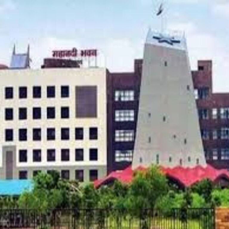 छत्तीसगढ़ पुलिस में 4 ASP और 46 DSP का ट्रांसफर:रायपुर सिटी एडिशनल SP पटले हटाए गए, तारकेश्वर को मिली जिम्मेदारी, लांबा बनी उरला CSP