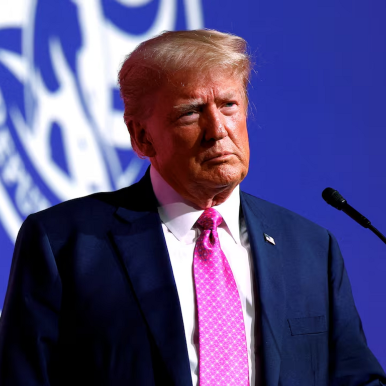 ट्रम्प बोले- फिलिस्तीनियों को जॉर्डन-मिस्र अपने देश में ज्यादा बसाएं:हमास बोला- ये मंजूर नहीं, हमारे लोगों को जबरन हटाना नामुमकिन