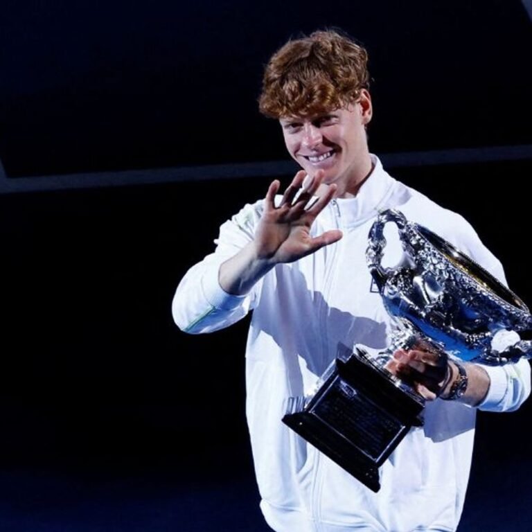 जैनिक सिनर ने लगातार दूसरा ऑस्ट्रेलियन ओपन जीता:एलेक्जेंडर ज्वेरेव को 3 सेट में फाइनल हराया; विमेंस डबल्स में टाउनसेंड और सिनिआकोवा चैंपियन