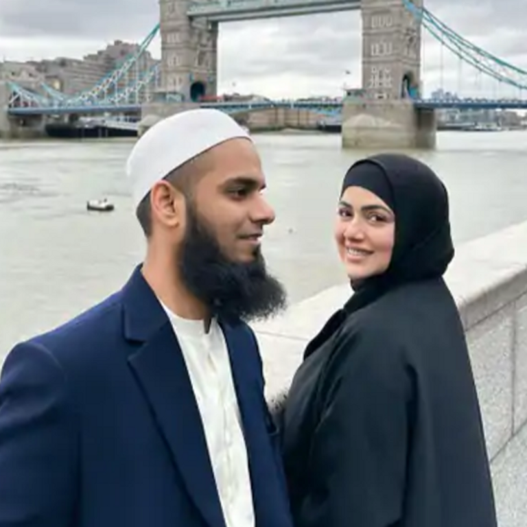 बिग बॉस फेम सना खान दूसरी बार बनीं मां:बेबी बॉय को दिया जन्म; 2020 में मुस्लिम धर्म गुरु मुफ्ती अनस सईद से रचाई थी शादी