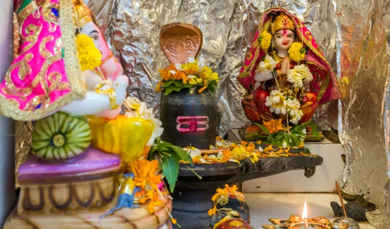 Som Pradosh Vrat: कब है सोम प्रदोष व्रत? जानिए शुभ मुहूर्त और पूजा विधि