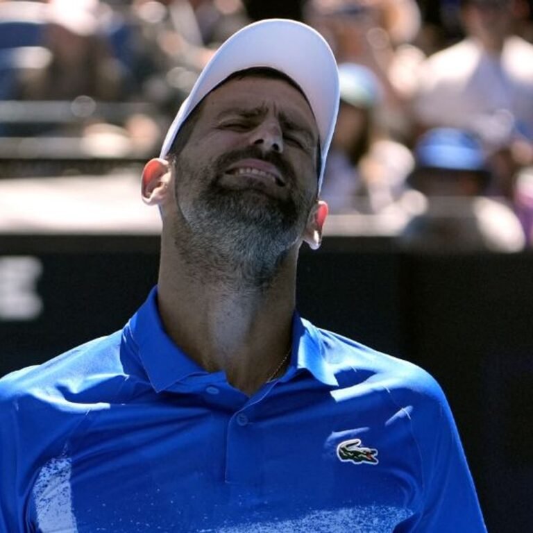 ऑस्ट्रेलियन ओपन- जोकोविच सेमीफाइनल मुकाबले से रिटायर हुए:पहले सेट के बाद फैसला लिया; ज्वेरेव पहली बार फाइनल में