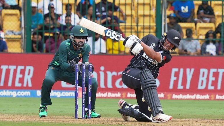 Pakistan vs New Zealand live streaming: चैंपियंस ट्रॉफी का पहला मुकाबला आज पाकिस्तान और न्यूजीलैंड के बीच… कब और कहां देख सकेंगे लाइव