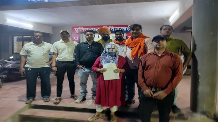 शादी के 6 साल बाद टीचर पत्नी, दो बच्चों से कहा धर्म बदलो, घर से फेंक दी भगवान की मूर्तियां