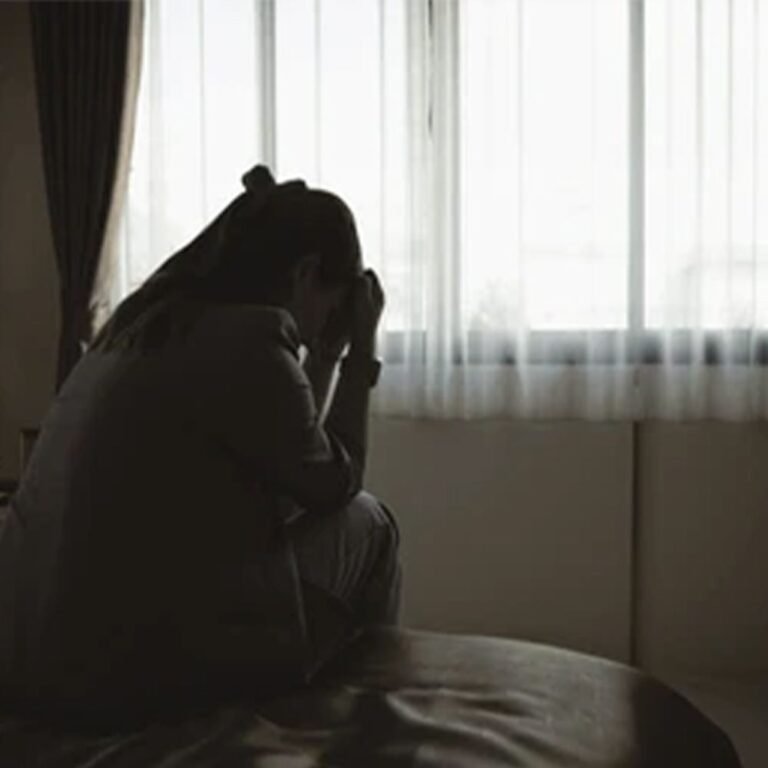 ‘मम्मी-पापा सॉरी, मैं नहीं कर पाई’:JEE में फेल होने पर 11वीं की स्‍टूडेंट ने सुसाइड किया; 1 दिन पहले घर पर बात की थी