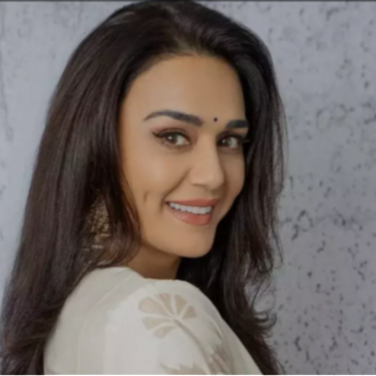 केरल कांग्रेस पर भड़कीं प्रीति जिंटा:BJP की मदद से 18 करोड़ का लोन माफ करवाने का लगा था आरोप; एक्ट्रेस बोलीं- शर्म करिए