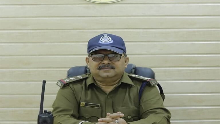 इंदौर के बेटमा में होली की ड्यूटी कर रहे टीआई संजय पाठक की हार्ट अटैक से मौत, डीजीपी ने किया शोक प्रकट