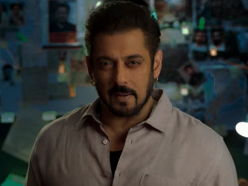 सलमान खान की फिल्म सिकंदर ऑनलाइन लीक:फिल्म का एचडी वर्जन इंटरनेट पर आया, 600 साइट्स से पायरेटेड वर्जन हटाया गया