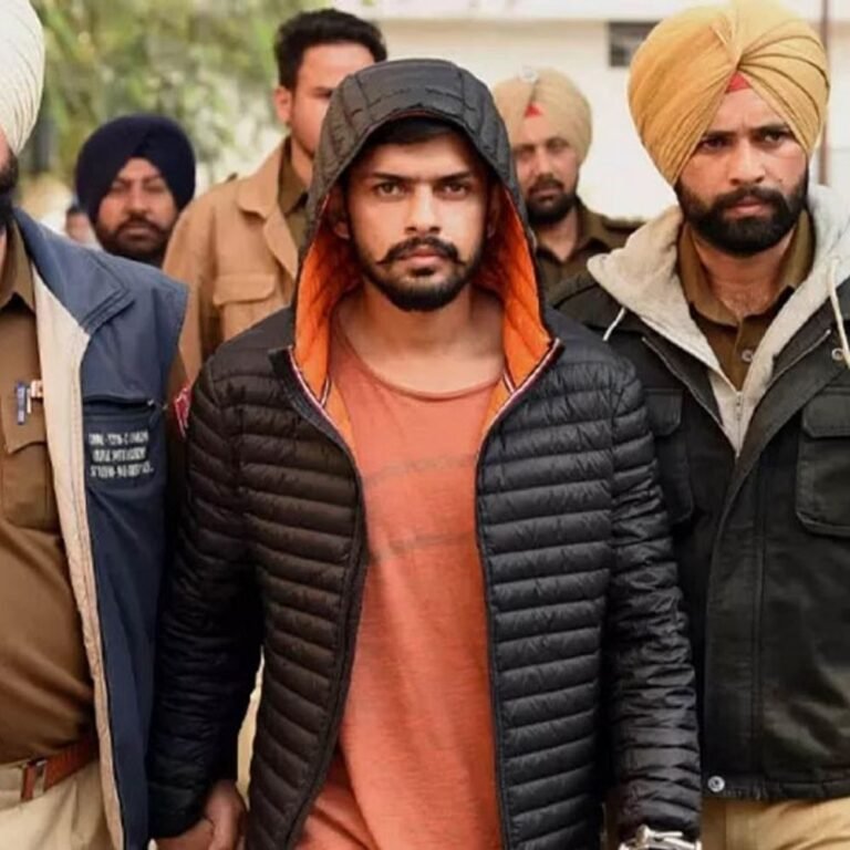 मुंबई में लॉरेंस गैंग के 5 सदस्य गिरफ्तार:क्राइम ब्रांच ने 7 पिस्तौल और 21 जिंदा कारतूस जब्त किए, निशाने पर कोई सेलिब्रिटी था