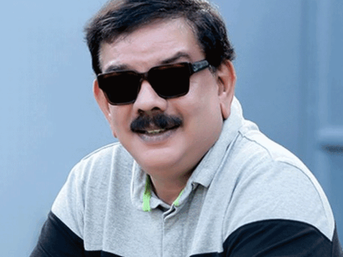 ‘हेरा फेरी 3’ को लेकर डायरेक्टर प्रियदर्शन ने दिया अपडेट:बोले- फिल्म की स्क्रिप्ट लिखना किसी चुनौती से कम नहीं, अगले साल से करेंगे शुरू