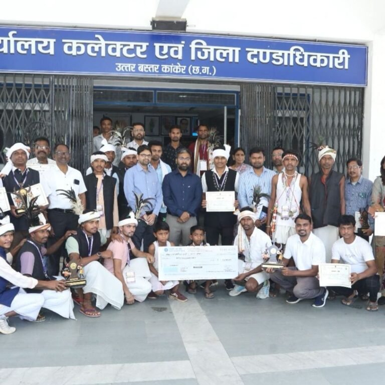 बस्तर पंडुम में कोयलीबेड़ा को पहला स्थान:आदिवासी वाद्य यंत्र श्रेणी में 50 हजार का पुरस्कार, कांकेर को नृत्य में तीसरा स्थान