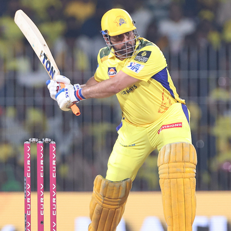 धोनी CSK के कप्तान होंगे:गायकवाड इंजरी के कारण IPL से बाहर; टीम 5 में से 4 मैच हार चुकी