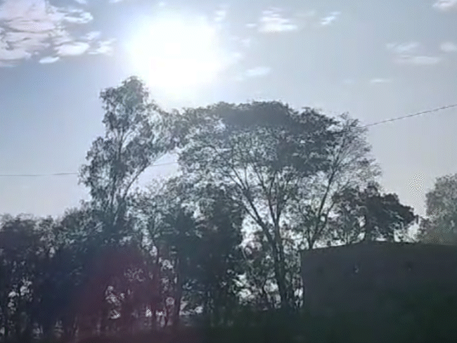 छत्तीसगढ़ में 3 दिन पड़ेगी तेज गर्मी, 2° पारा चढ़ेगा:राजनांदगांव में तापमान 43 डिग्री के करीब, बस्तर में 2 दिन बूंदाबांदी के आसार