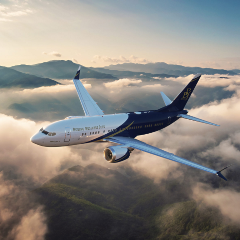 चीन ने बोइंग जेट की डिलीवरी लेने से इनकार किया:अमेरिकी टैरिफ के जवाब में फैसला; कीमती मेटल्स की सप्लाई भी रोकी