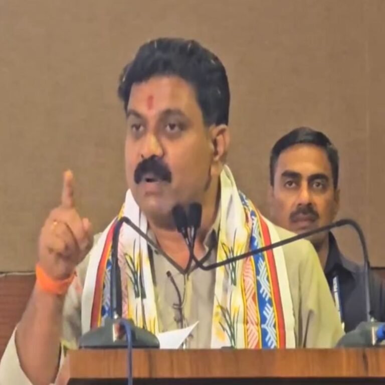 छत्तीसगढ़ आए पाकिस्तानी-बांग्लादेशियों पर फैसला आज:गृह विभाग की बैठक में होगी समीक्षा, गृहमंत्री विजय शर्मा बोले- कार्रवाई करेंगे, SSP को निर्देश का इंतजार